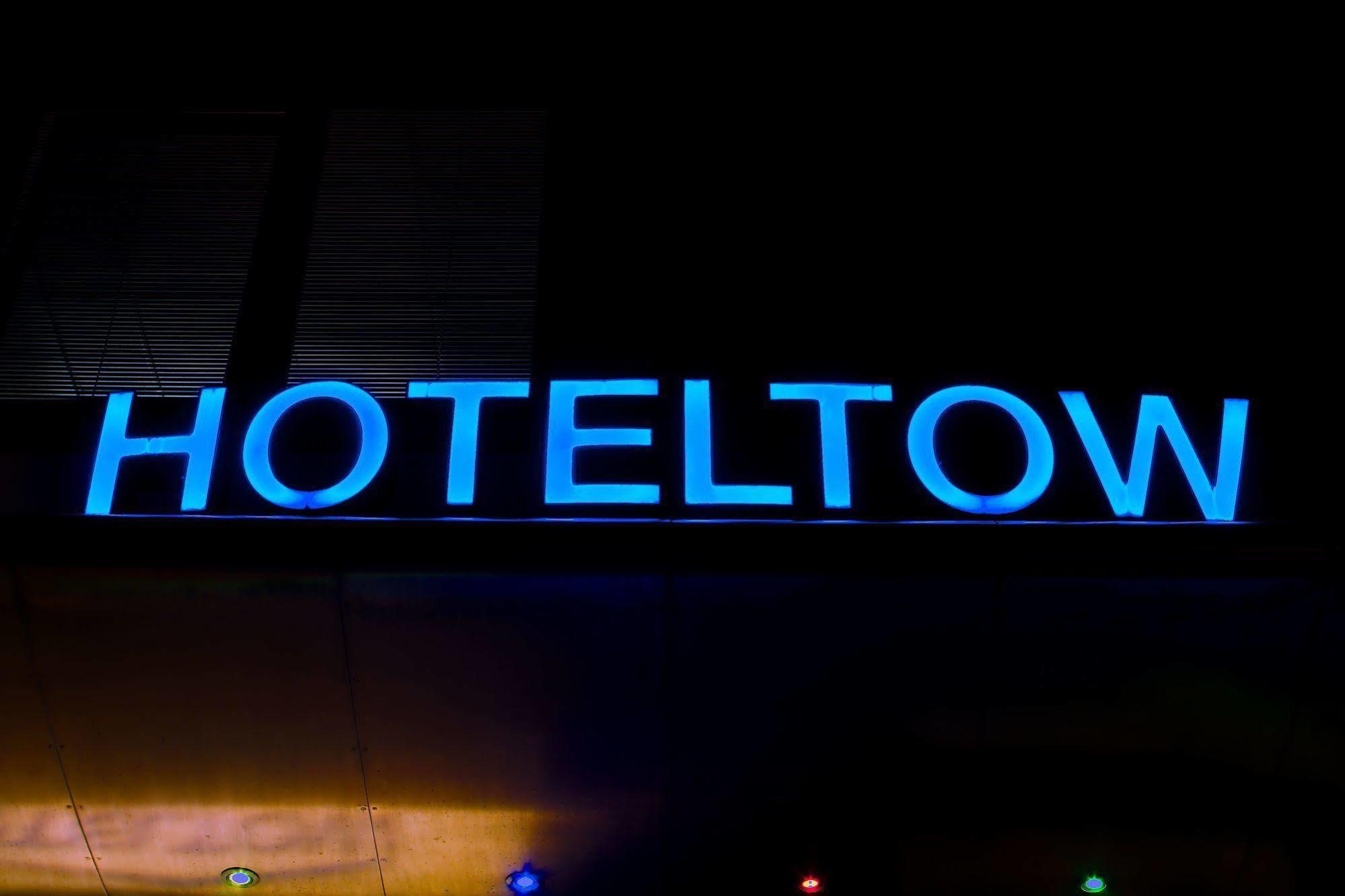 H24 Hoteltow Eksteriør billede